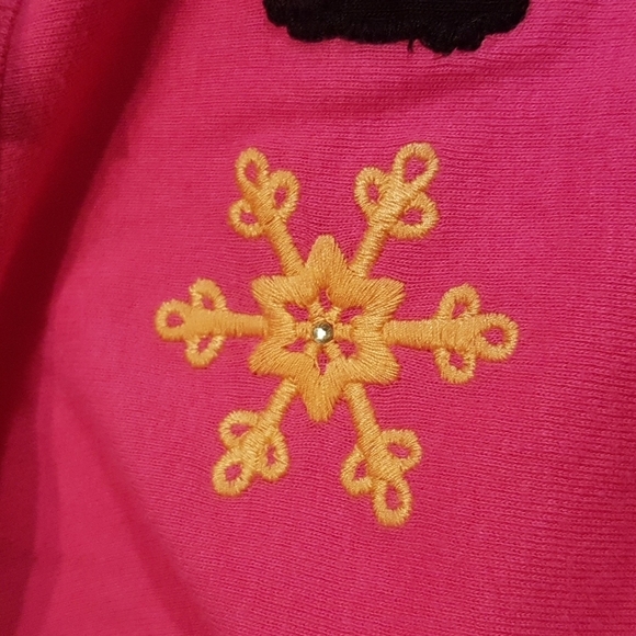 Gymboree pink shirt, size 6, dog & snowflake design - Picture 3 of 5